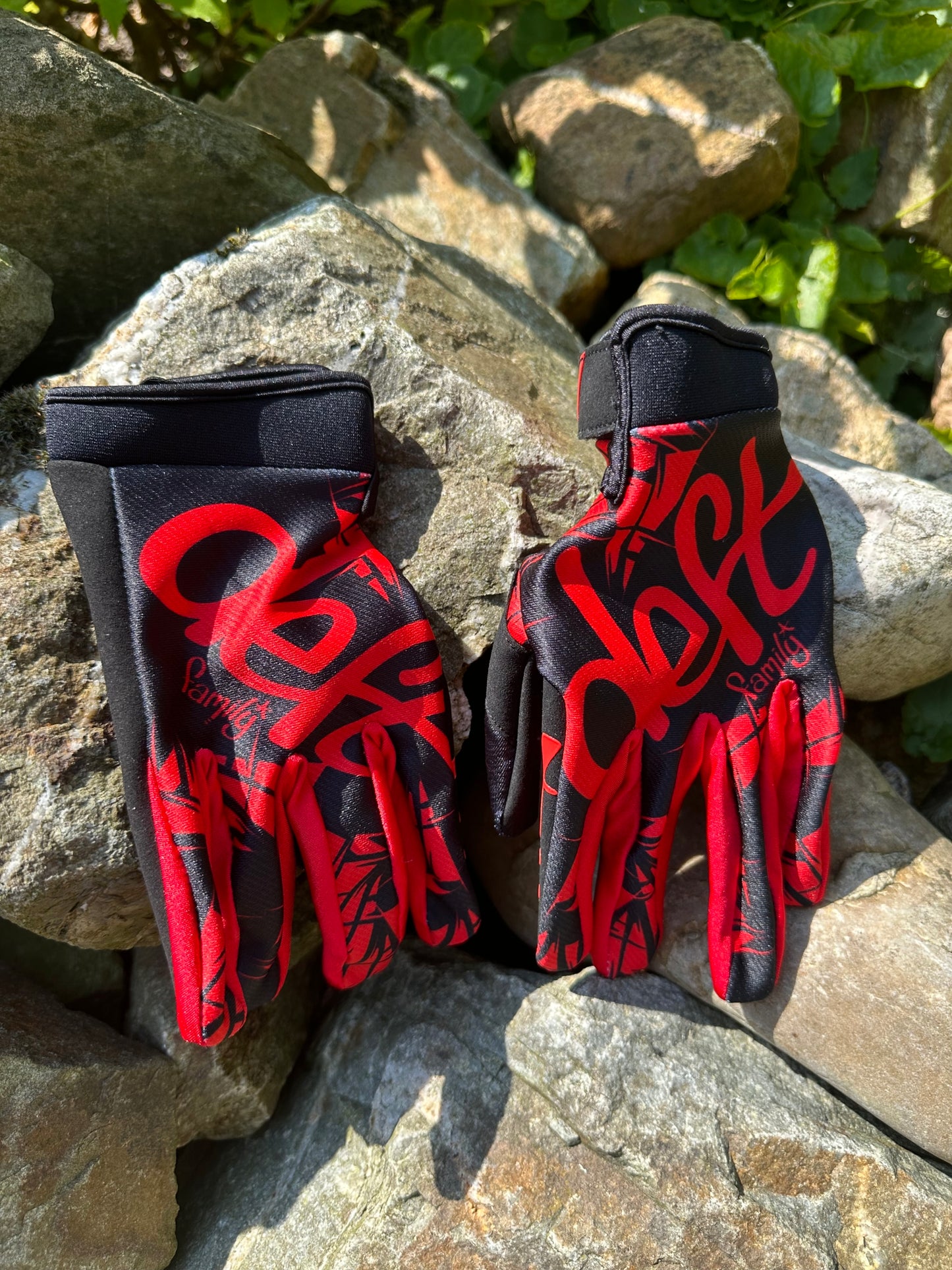 Deft Family EQVLNT Solid Crosshandschoenen Zwart Rood