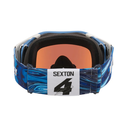 De achterkant van de Chase Sexton crossbril bevat het rijnummer en handtekening van Chase.