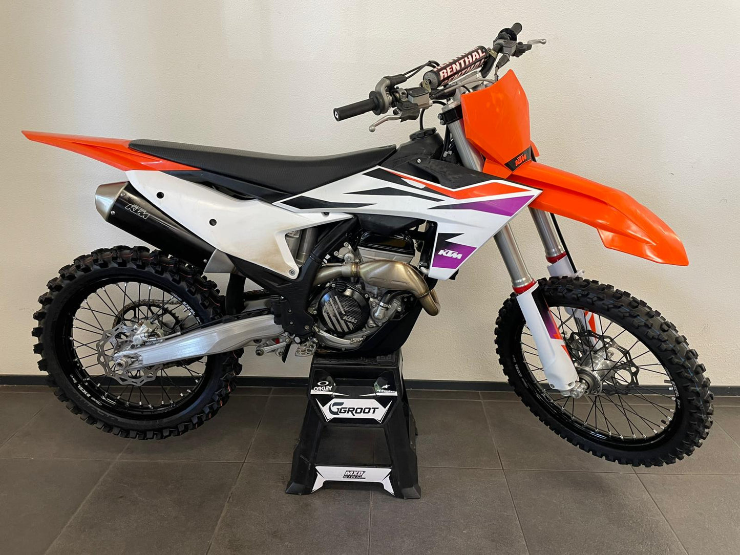KTM 250 SX-F 2024
