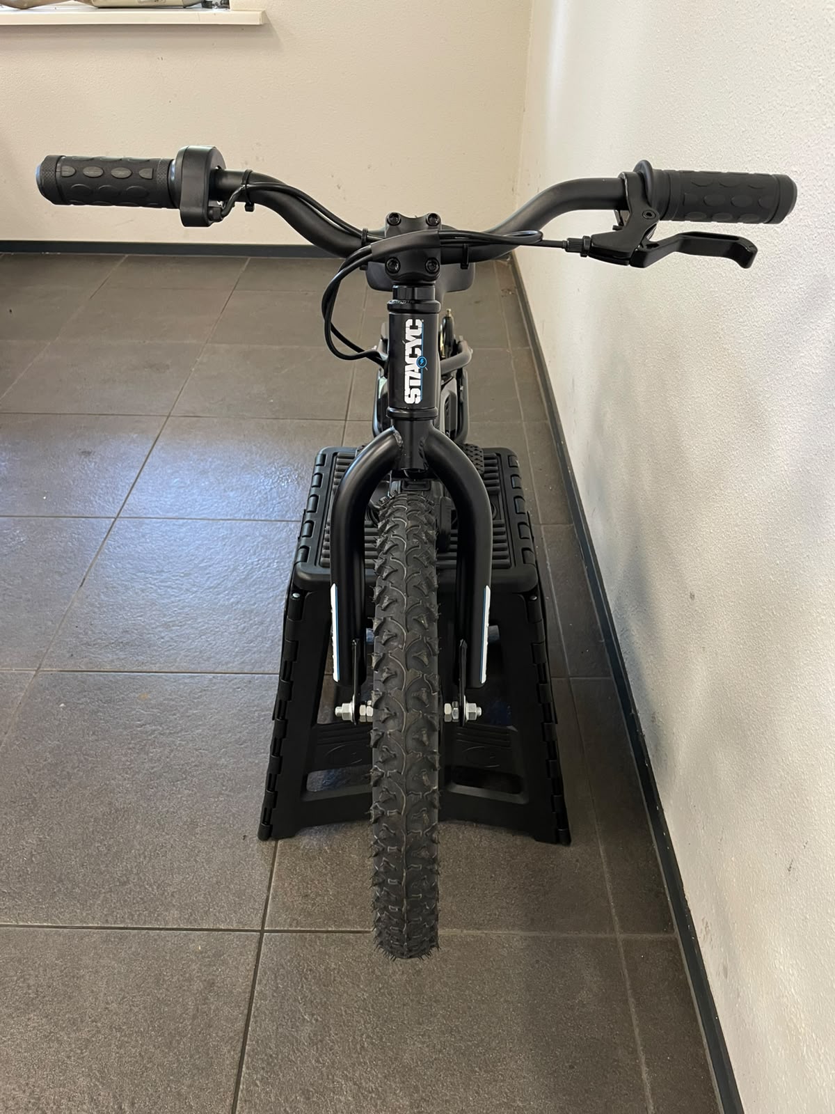 Stacyc 16eDrive Loopfiets